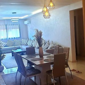 Appartement met Drie Slaapkamers